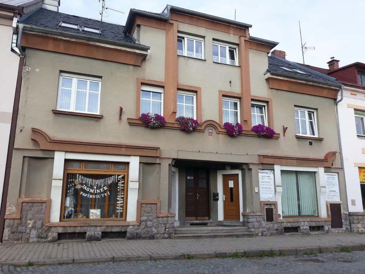 Ubytovani Schindler Velke Porici Eksteriør billede